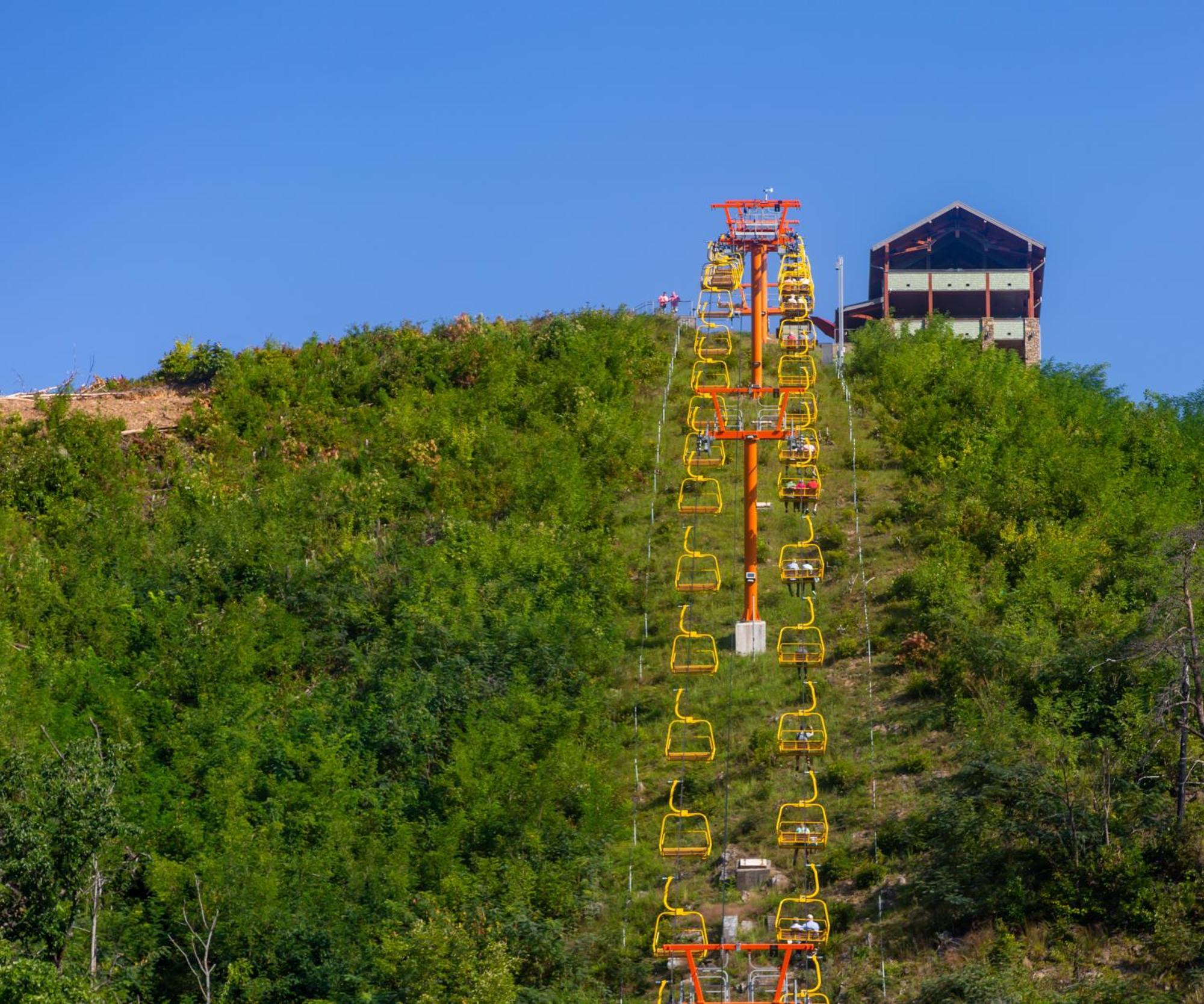 Suite Sensations, Hot Tub, Pool Table, 1089 Free Tickets Each Paid Day, Dollywood And More 鸽子谷 外观 照片